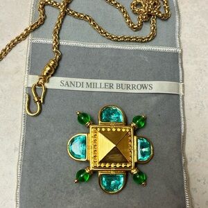 Sandi Miller Burrows signed vintage costume jewelry 1990s glam gold tone pyramid